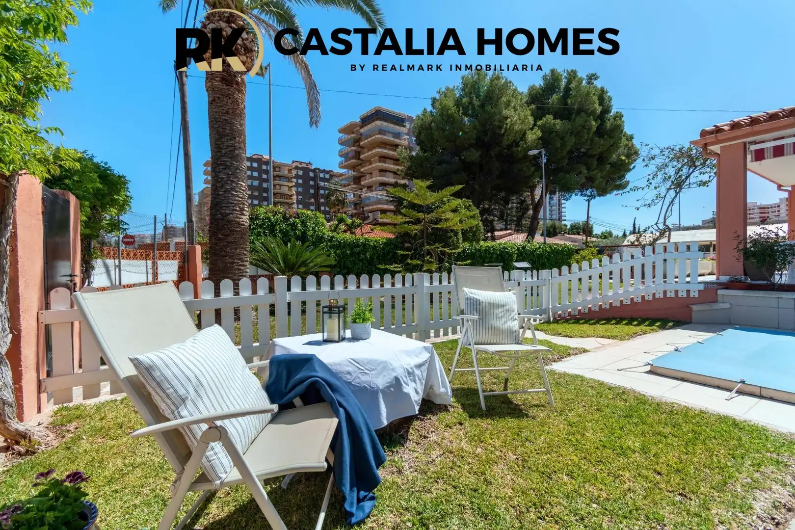 Vista exterior de Casa o chalet en venta en Benicasim / Benicàssim con Calefacción, Jardín privado y Terraza