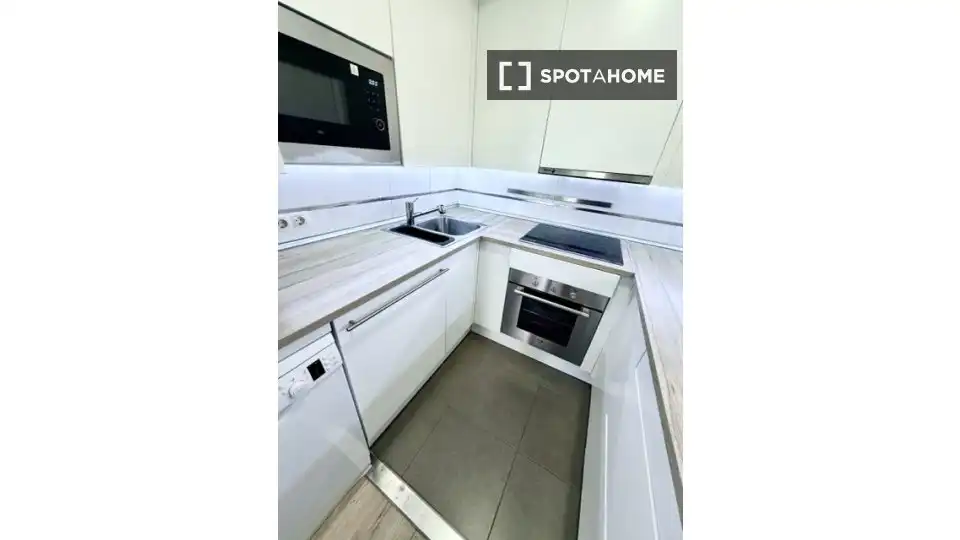 Appartamento con terrazza in affitto a Puente de Vallecas, imagen 14