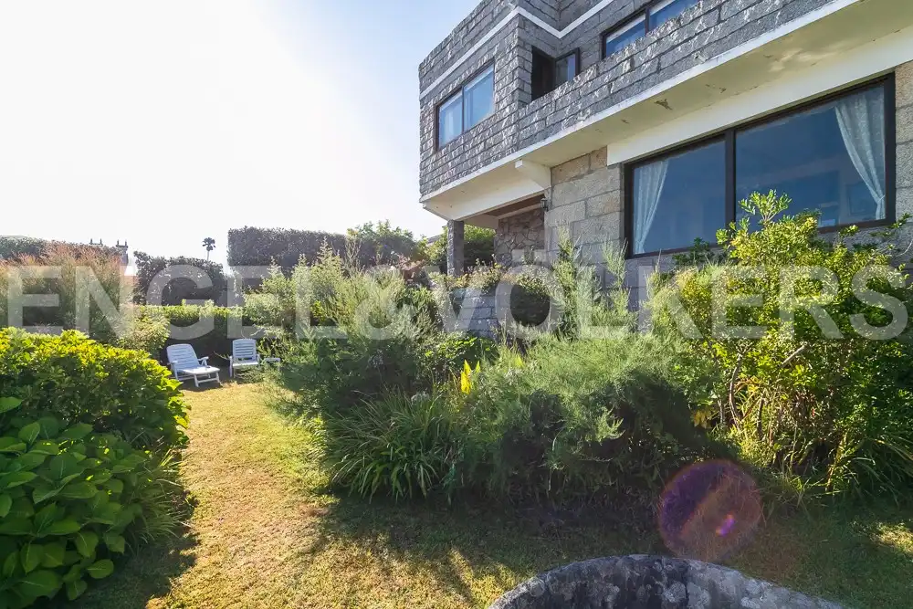 Casa con jardín en venta en Coruxo - Oia - Saiáns, imagen 14