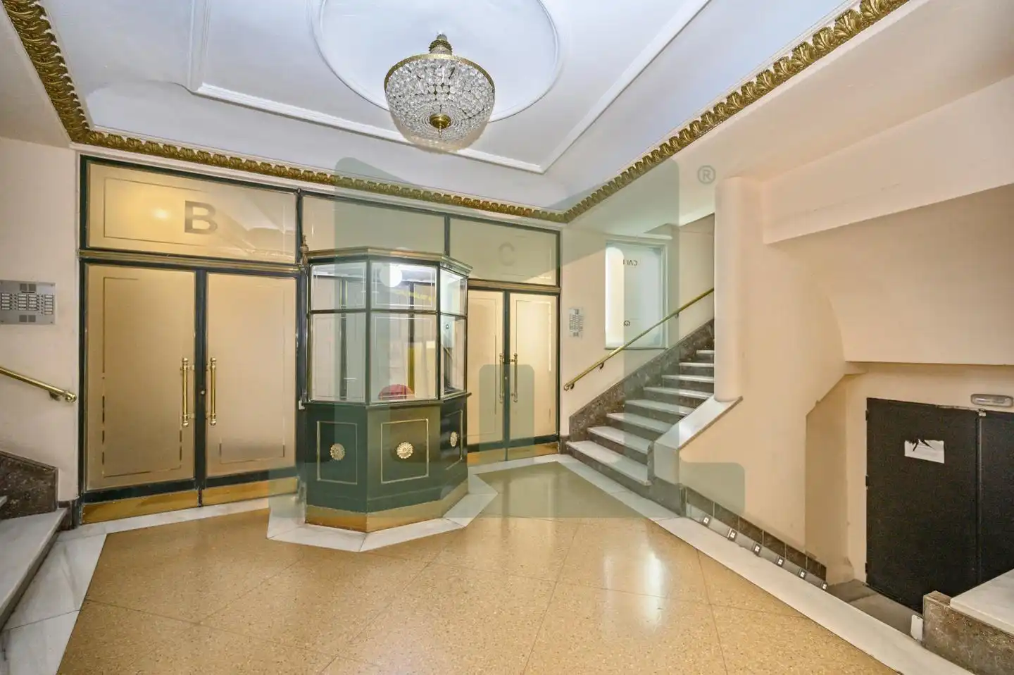 Piso en venta en Madrid con Aire acondicionado, Calefacción y Amueblado