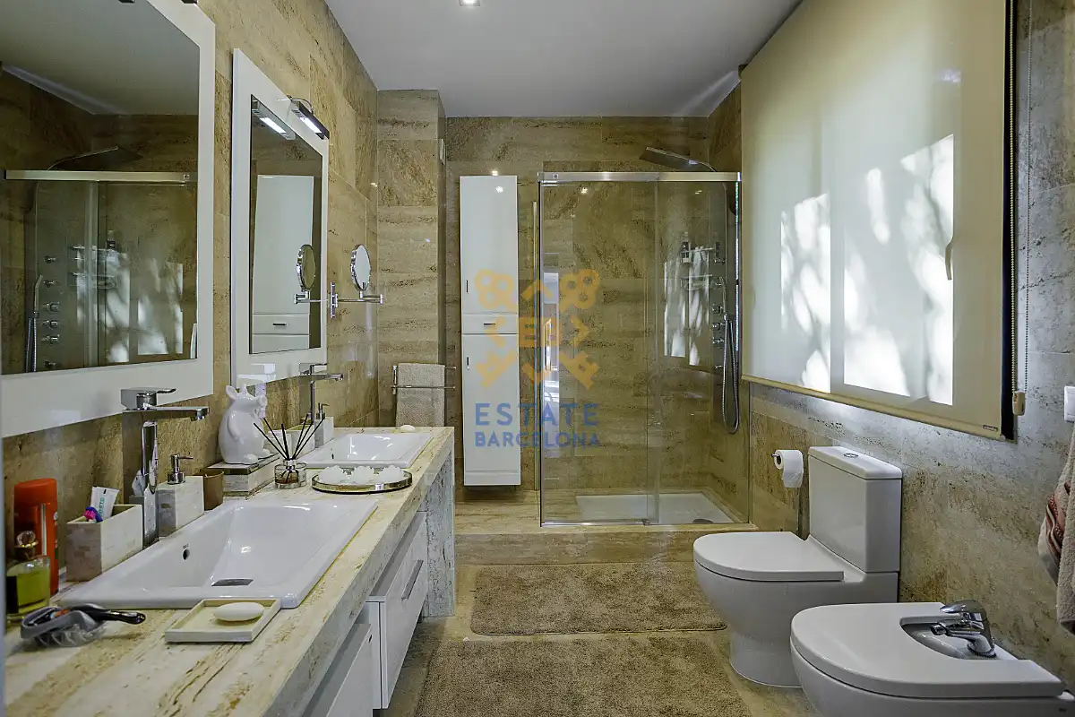 Bathroom of Houses for sale in Tossa de Mar  with Air Conditioner, Heating and Terrace