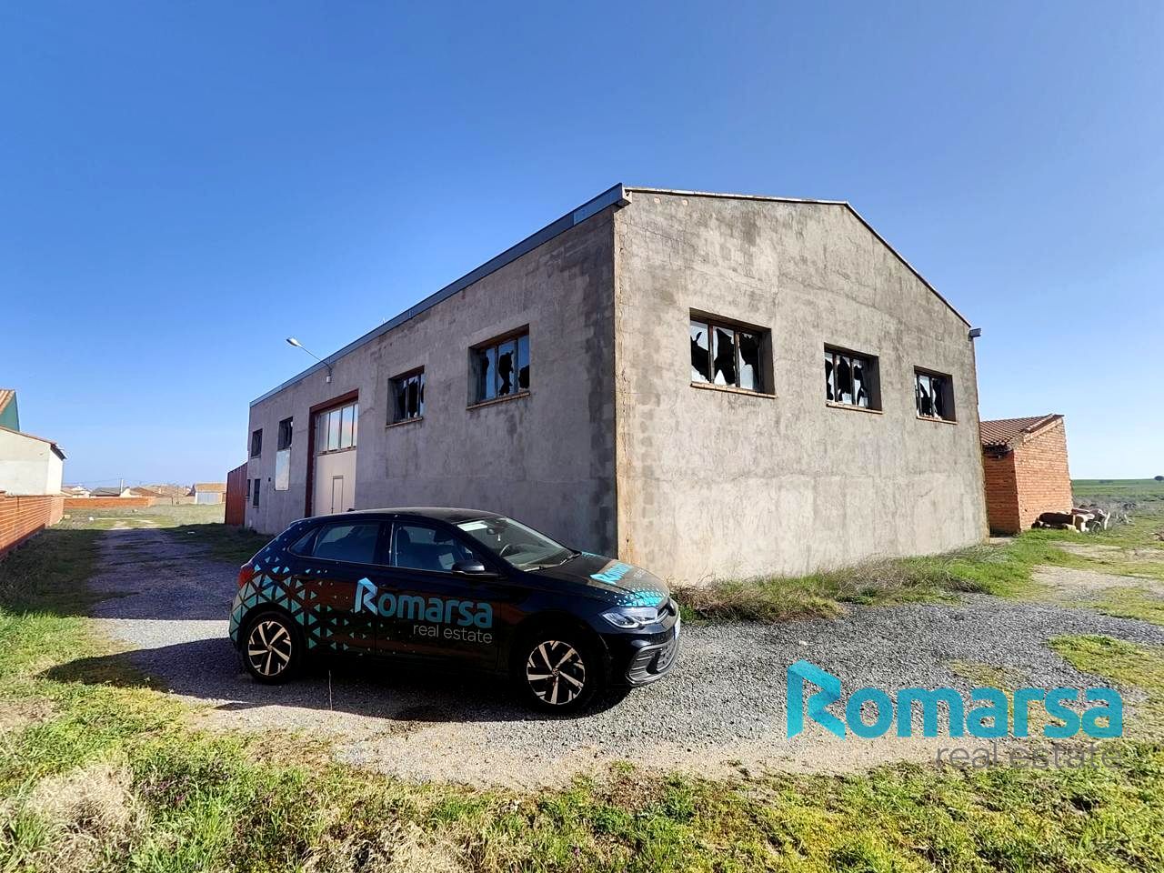 Vista exterior de Nave industrial en venta en Codorniz
