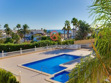 Terraced house with pool for sale in Viento Fresco