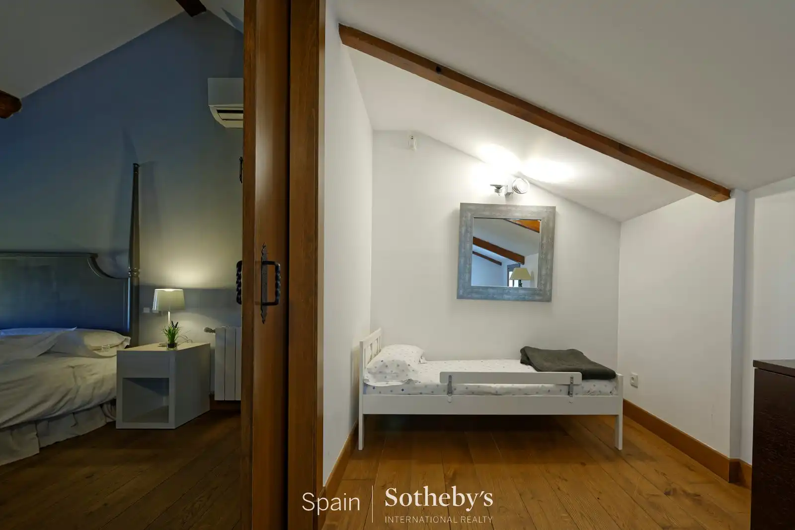 Habitación de Casa o chalet en venta en Las Herencias con Aire acondicionado, Calefacción y Jardín privado