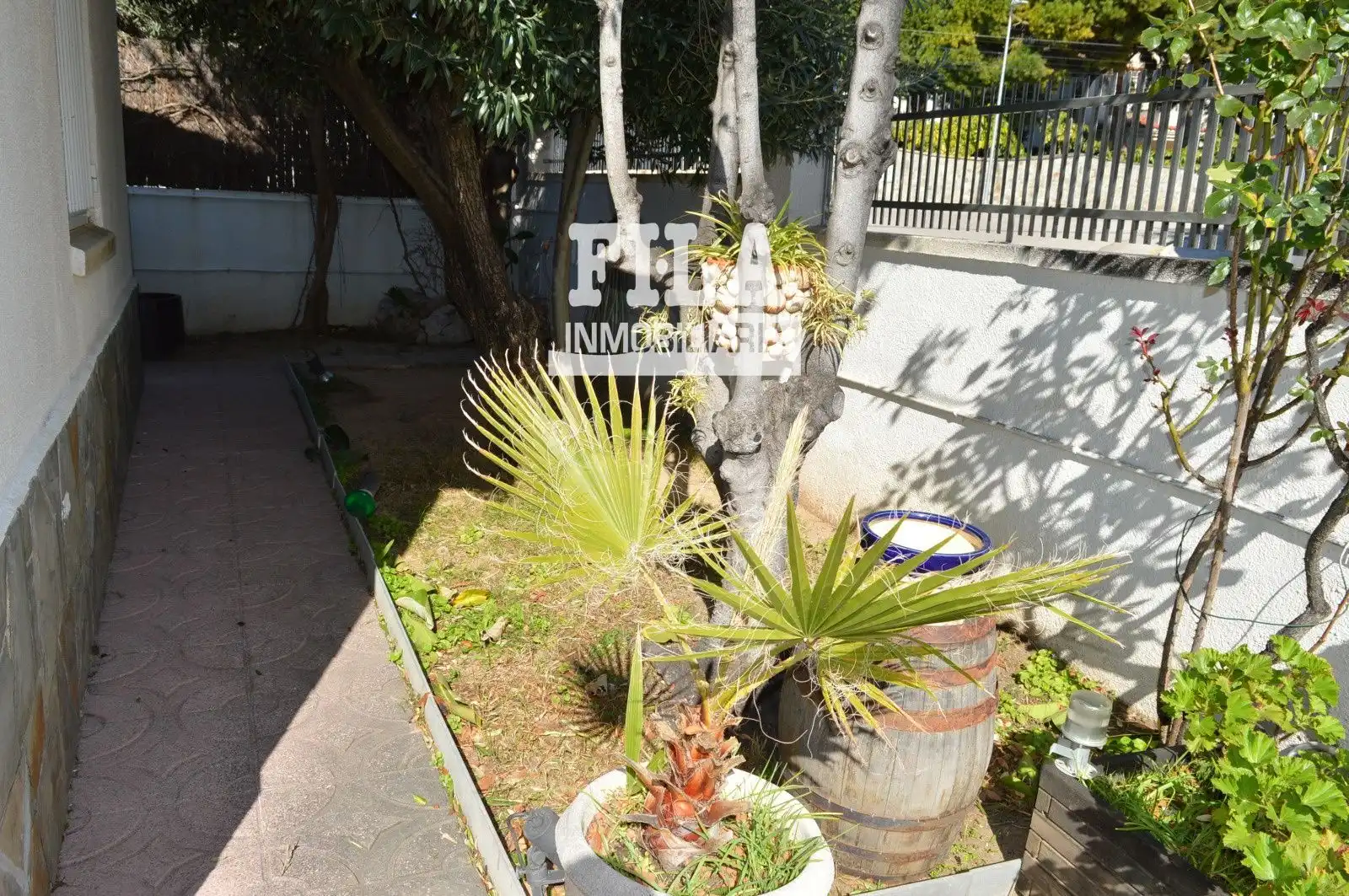 Jardí de Casa o xalet en venda en Calafell amb Calefacció, Terrassa i Traster