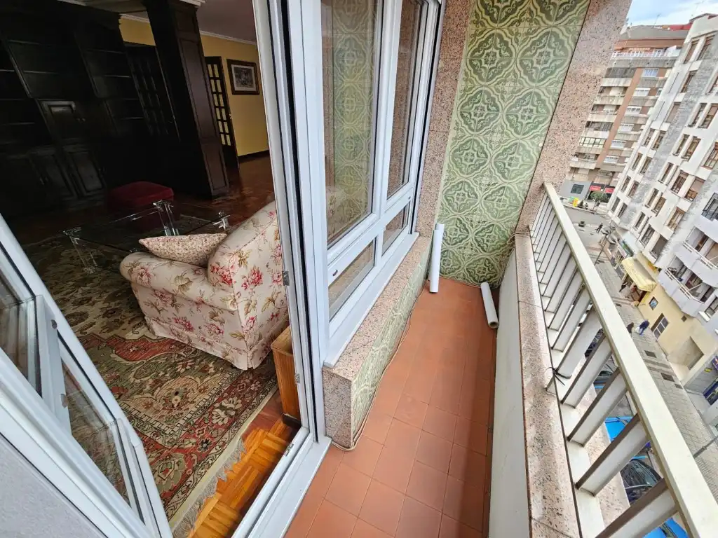 Terraza de Piso en venta en Avilés