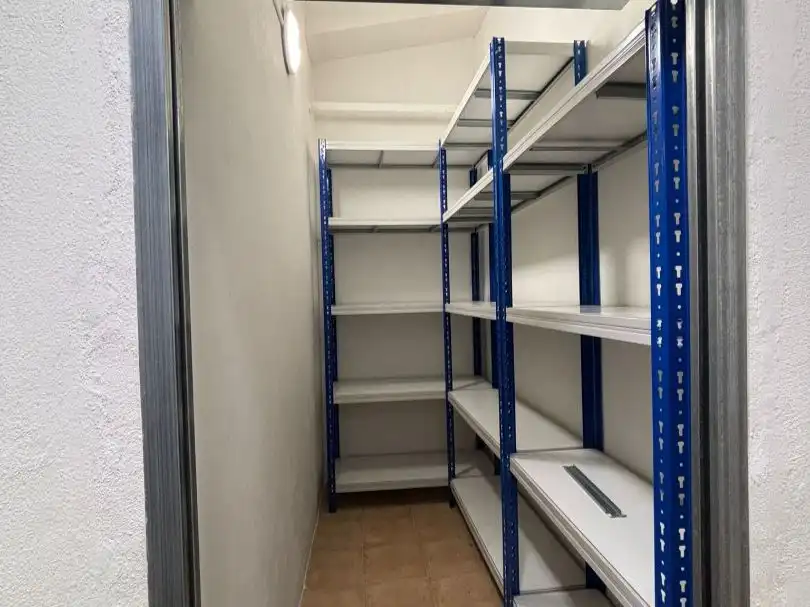 Storage room for rent in Madrid  with Alarm