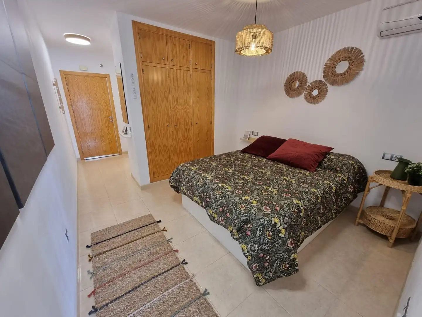 Habitación de Apartamento de alquiler en La Envía