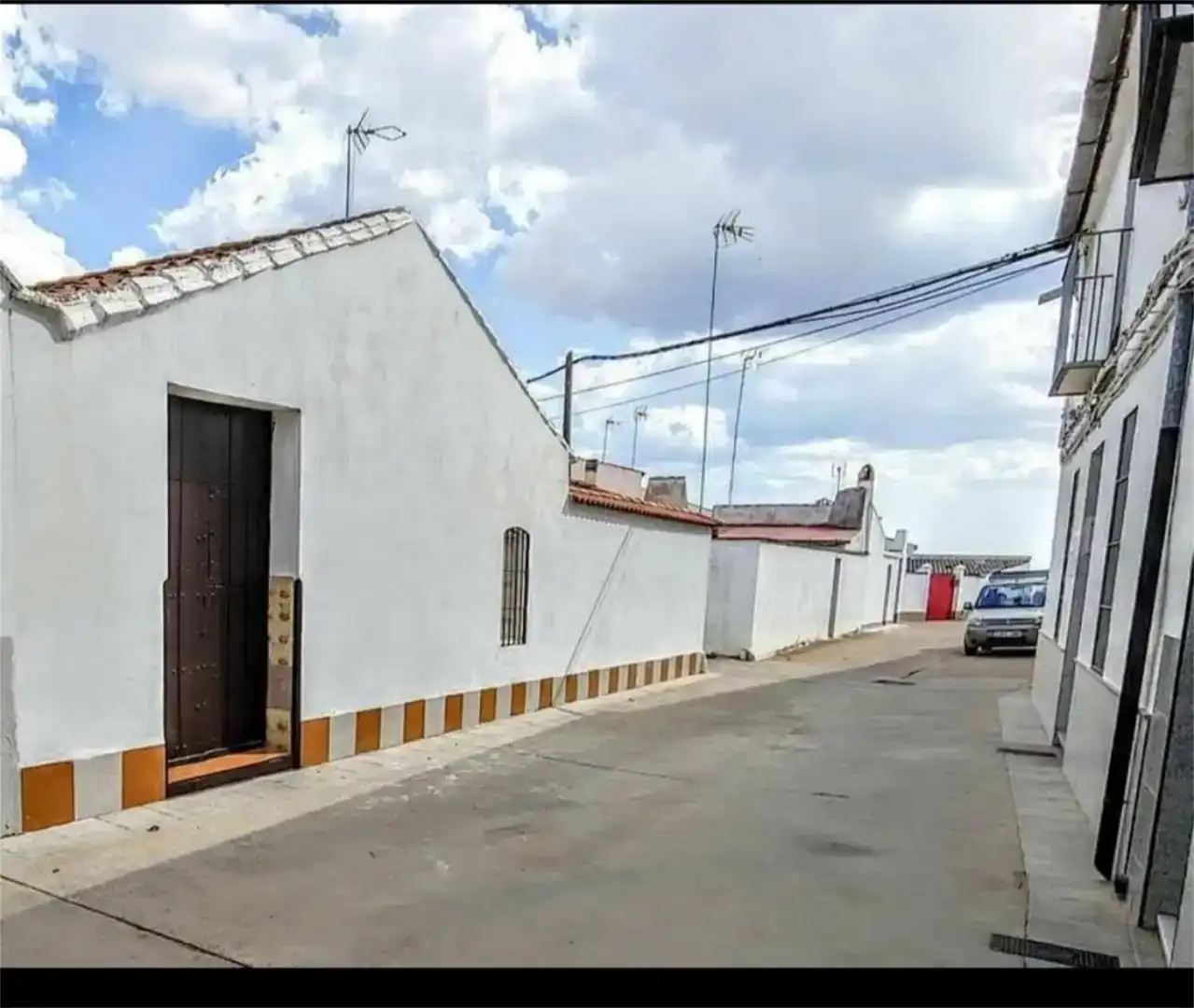 Vista exterior de Pis en venda en Fuente Obejuna amb Aire condicionat, Traster i Moblat