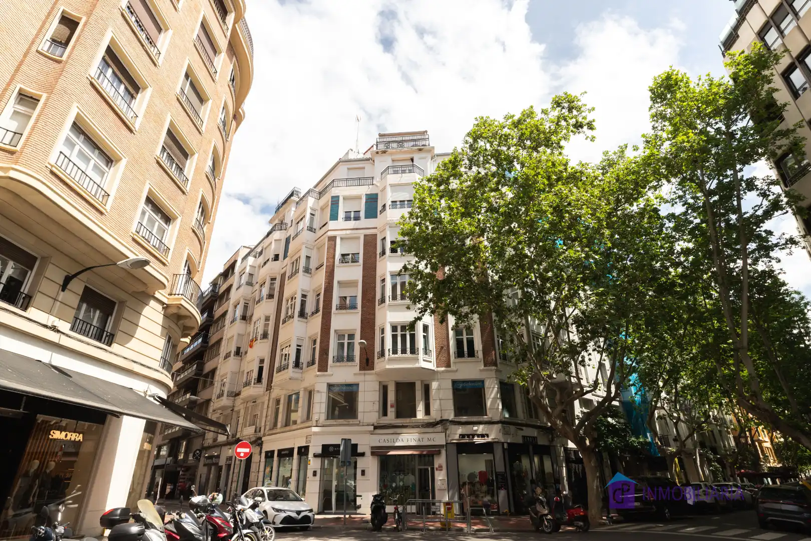 Vista exterior de Piso en venta en Zaragoza con Aire acondicionado y Calefacción