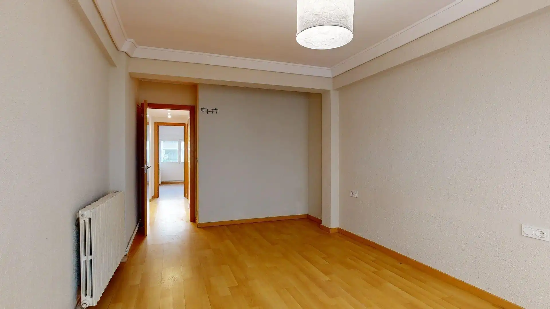 Piso en venta en Zaragoza con Calefacción, Terraza y Balcón
