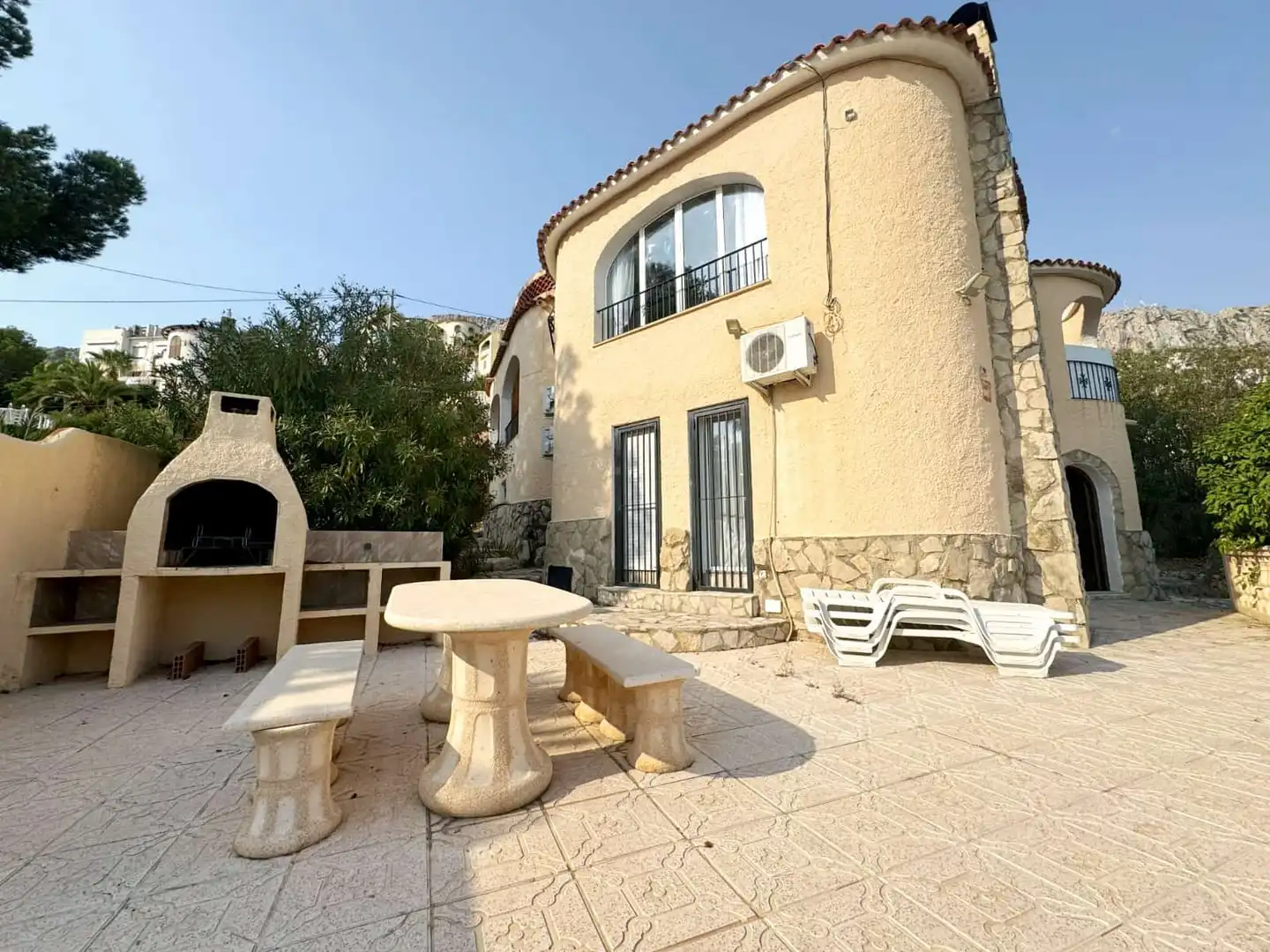 Chalet con piscina en venta en Maryvilla, imagen 2