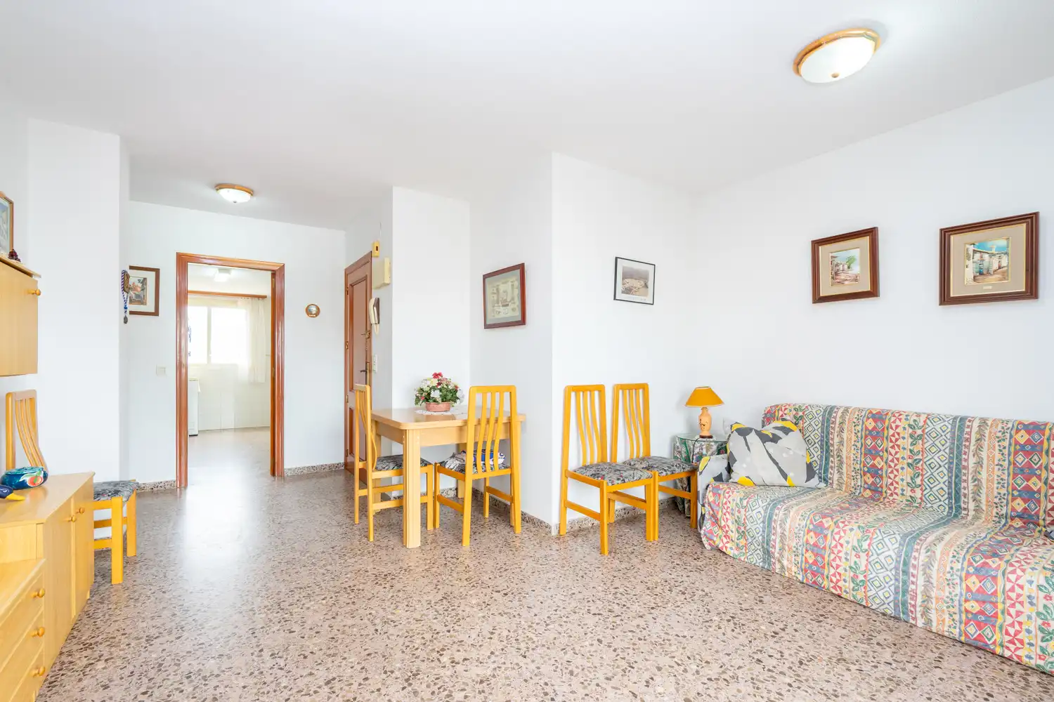 Piso en venta en Gandia con Terraza y Piscina comunitaria