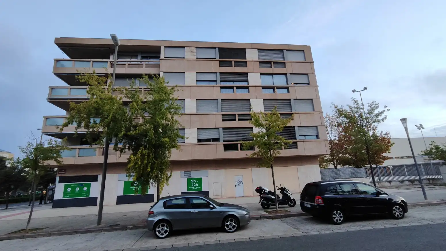 Business premises to rent in Logroño - Avenida del Moncalvillo Entrada por Nestares 1, imagen 2