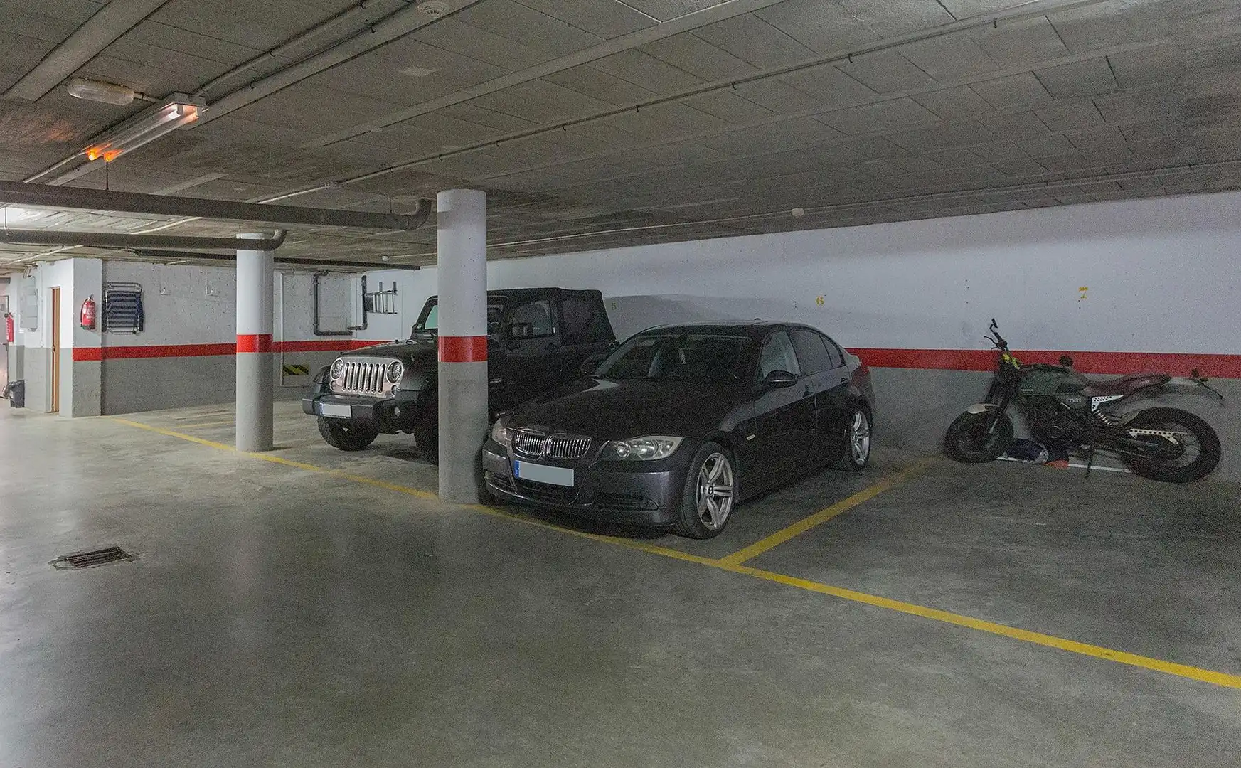 Parking of Flat for sale in El Puerto de Santa María  with Air Conditioner and Balcony