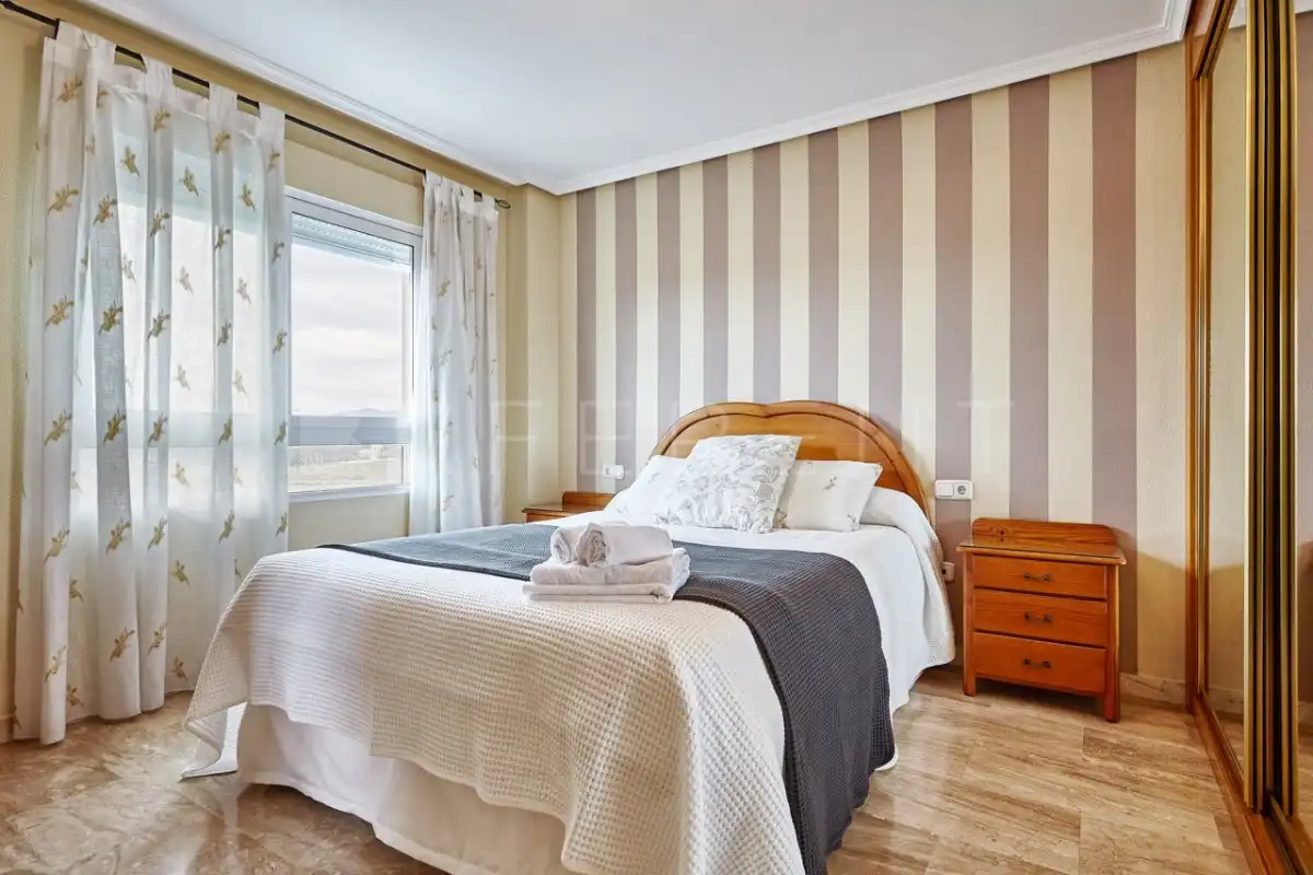 Bedroom of Apartments for rent in El Campello  with Air Conditioner, Heating and Private garden