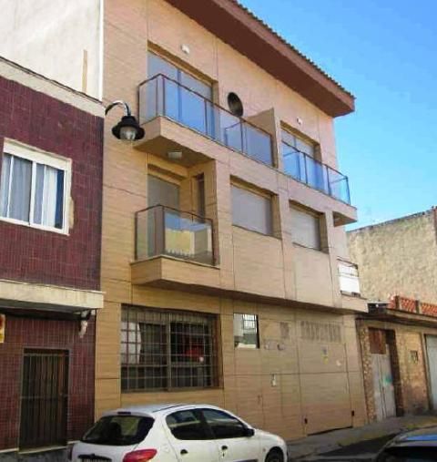 Vista exterior de Garatge en venda en Massamagrell