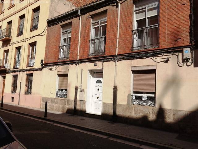 Casa-chalet en Venta en Circular