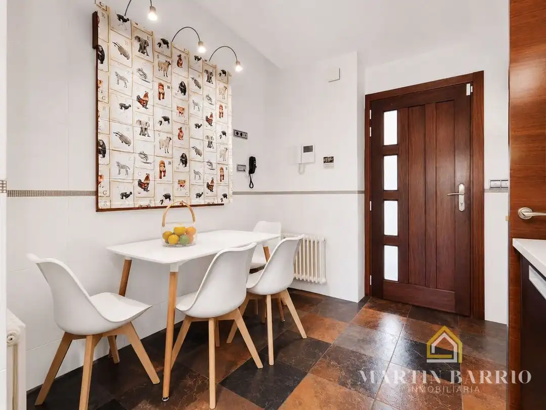 Comedor de Casa o chalet en venta en Muskiz con Aire acondicionado, Calefacción y Jardín privado
