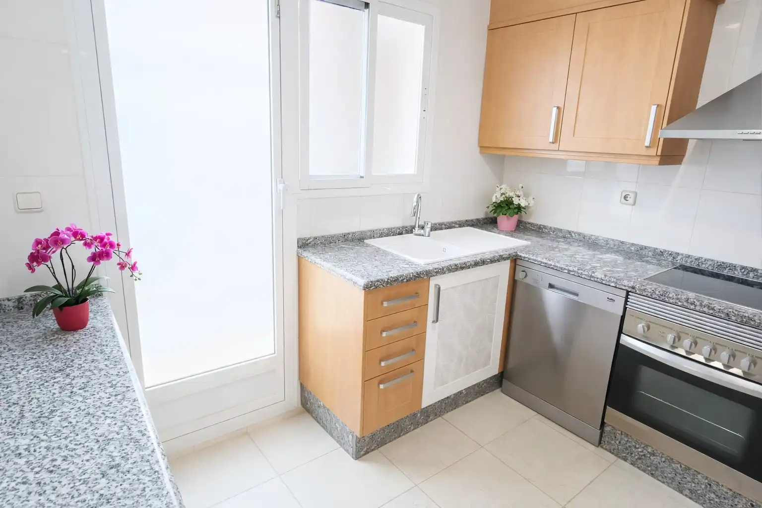 Flat with terrace for sale in Alfafar, imagen 7