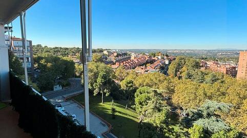 Foto 3 de Piso de alquiler en N/a, Valdezarza,  Madrid Capital