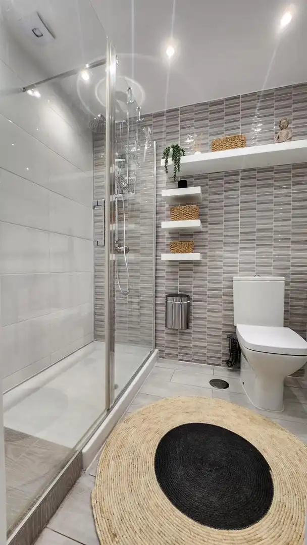 Badezimmer von Wohnungen zur Miete in San Miguel de Abona mit Klimaanlage, Möbliert und Balkon