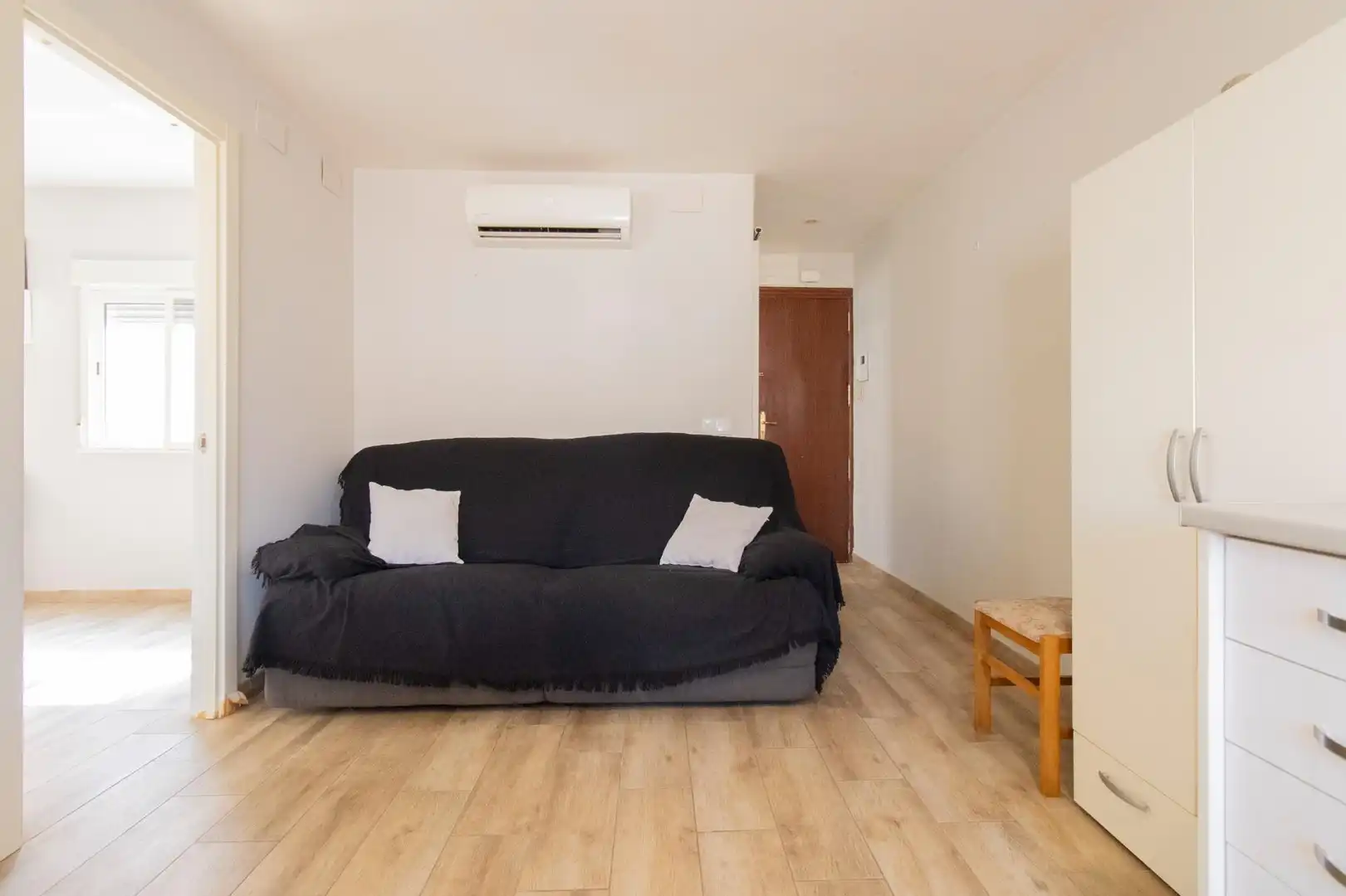 Living room of Flat for sale in Valencia  with Air Conditioner