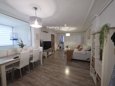 Flat with pool for sale in Denia