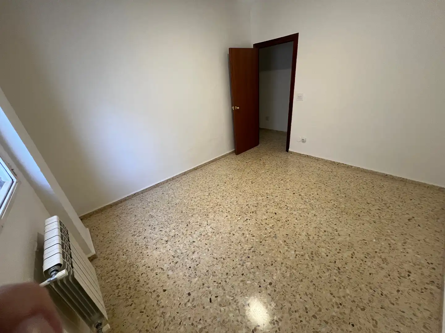 Wohnung zum Verkauf in Jaén mit Heizung und Balkon