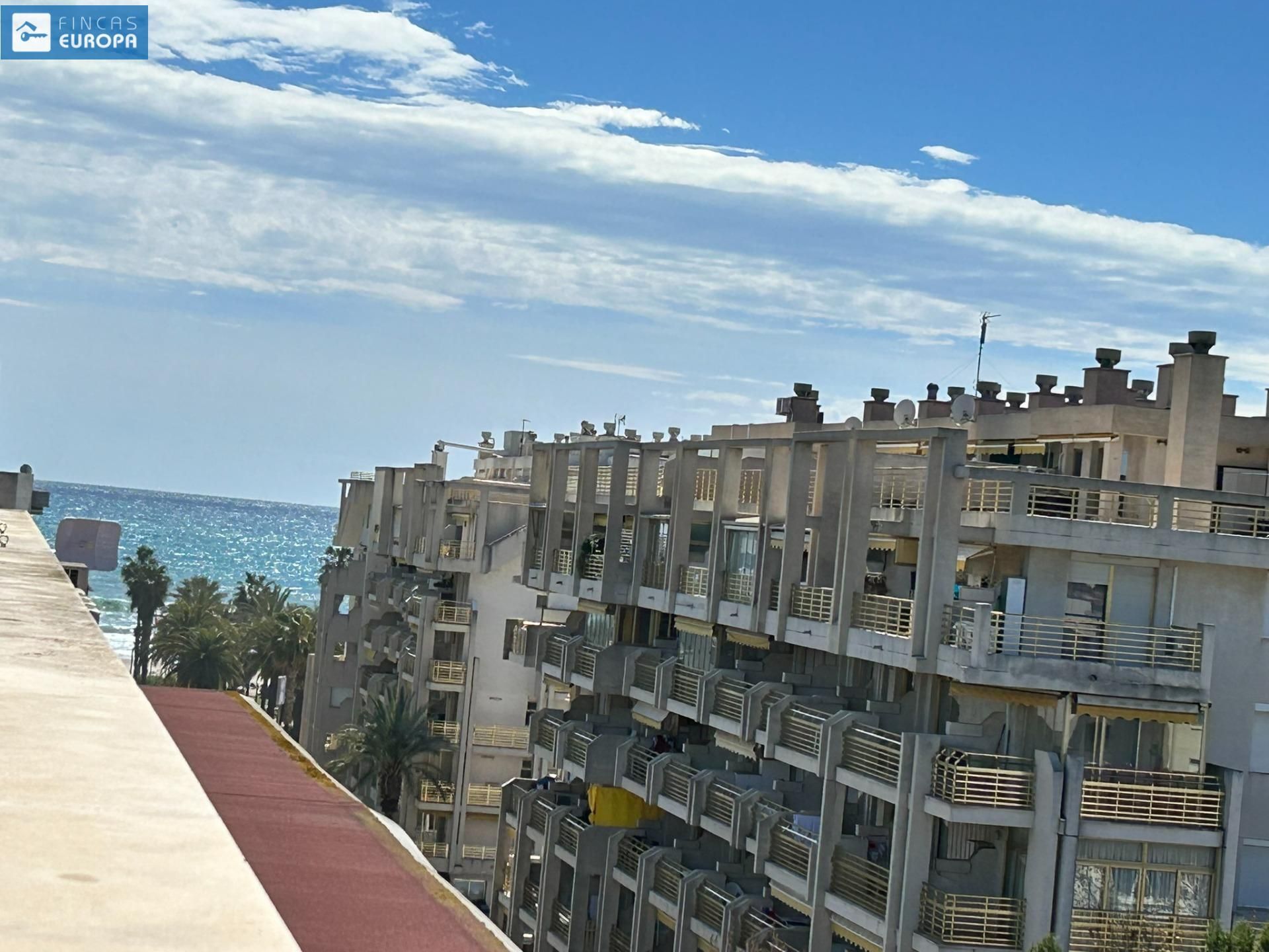 Vista exterior de Àtic en venda en Salou amb Aire condicionat, Calefacció i Jardí privat