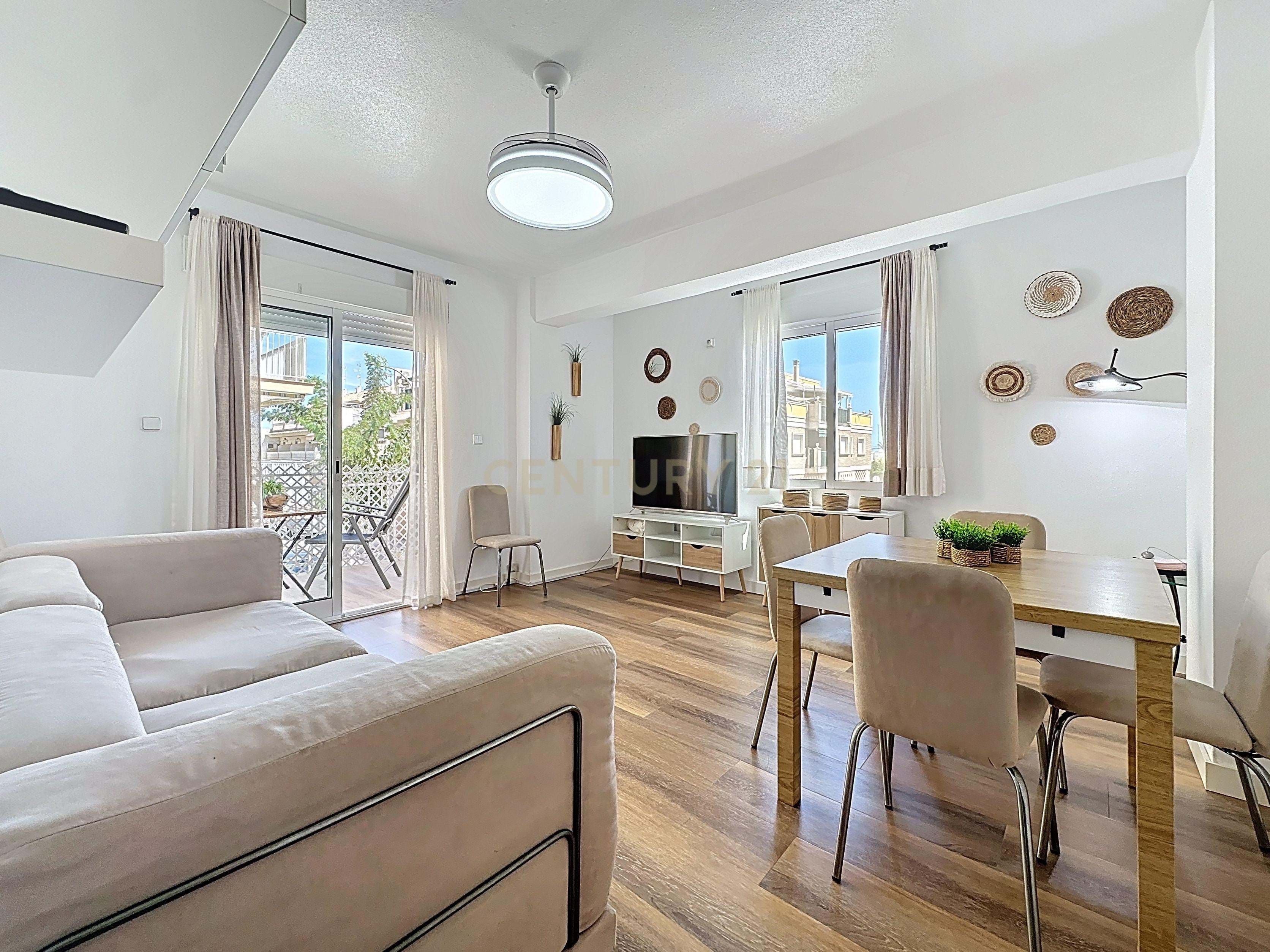 Living room of Flat for sale in Pilar de la Horadada