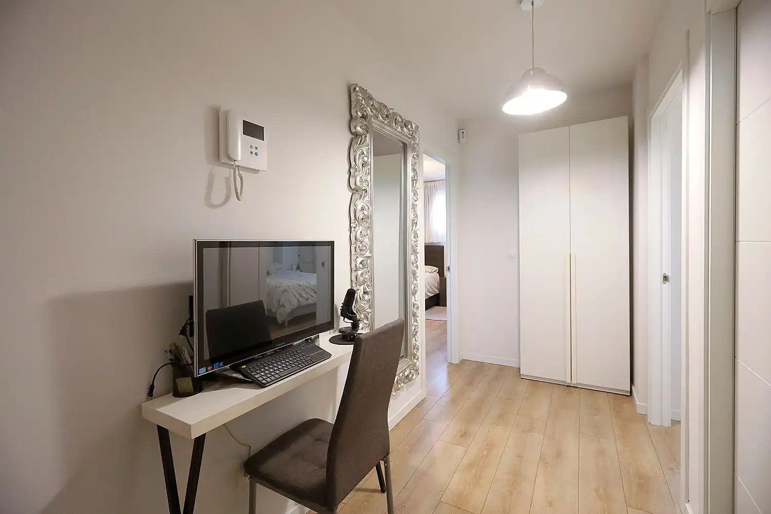 Dormitori de Dúplex en venda en Donostia - San Sebastián  amb Aire condicionat, Terrassa i Moblat