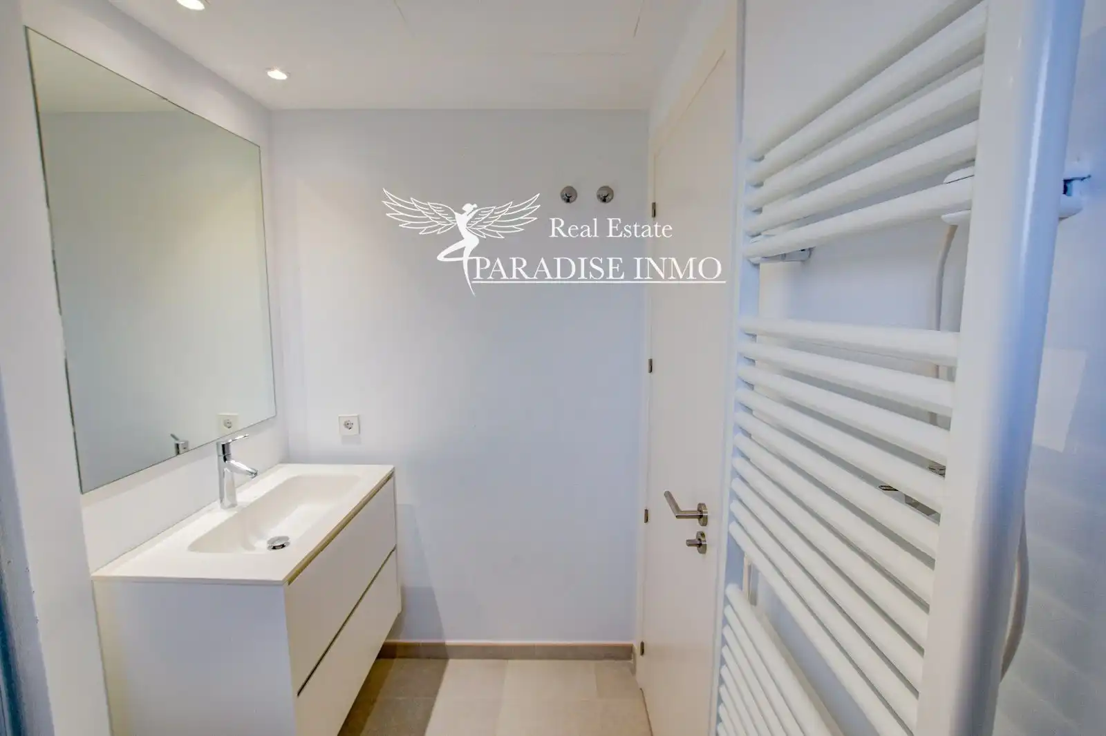 Baño de Ático de alquiler en Santa Eulària des Riu con Aire acondicionado, Calefacción y Terraza