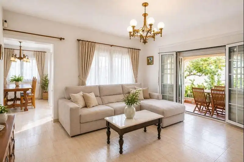 Sala de estar de Casa o chalet en venta en Roquetas de Mar