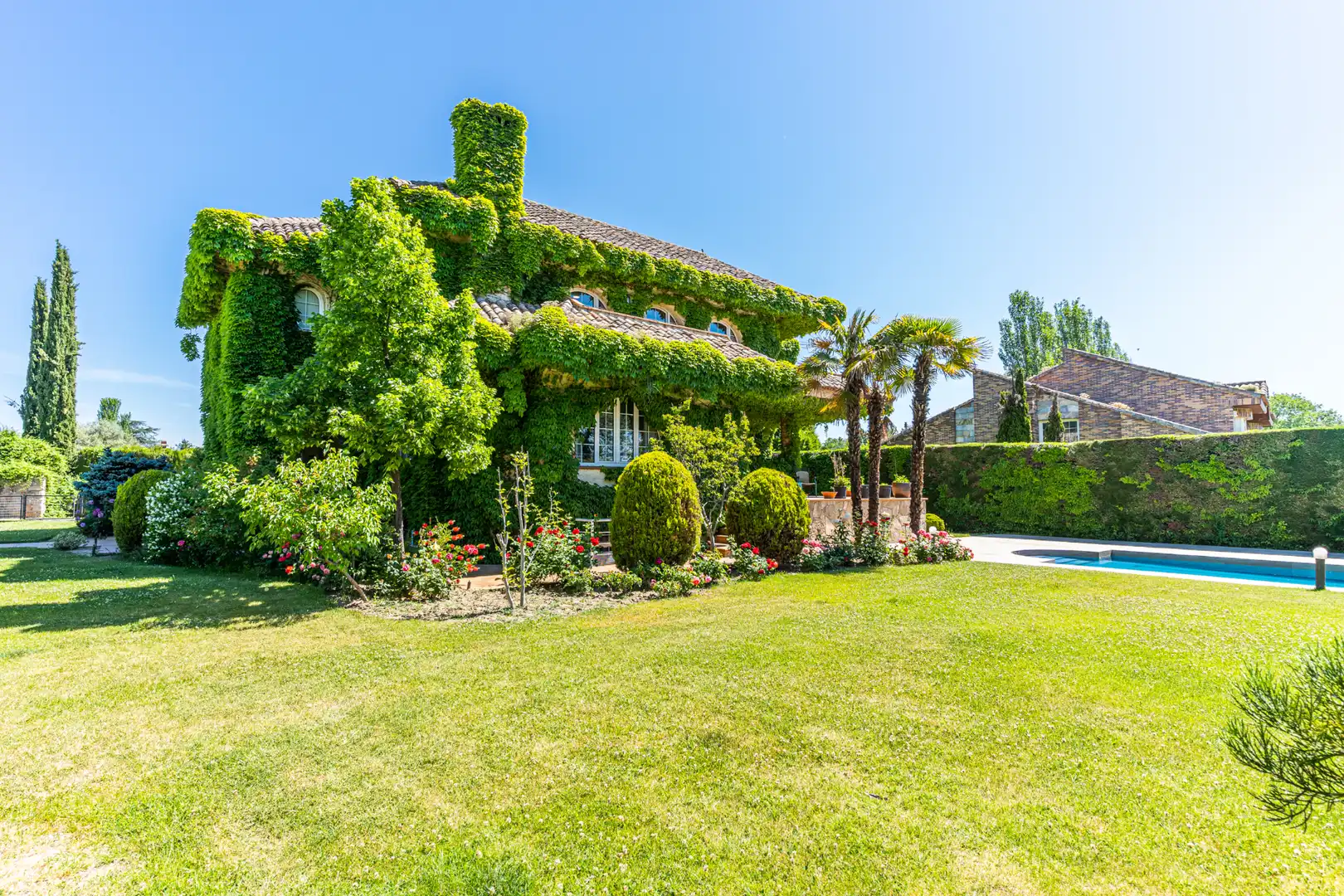 Garden of Houses for sale in Villanueva de la Cañada  with Heating, Private garden and Swimming Pool