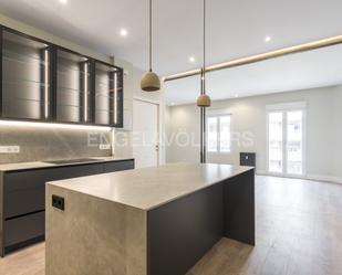 Kitchen of Apartment for sale in  Madrid Capital  with Air Conditioner and Balcony