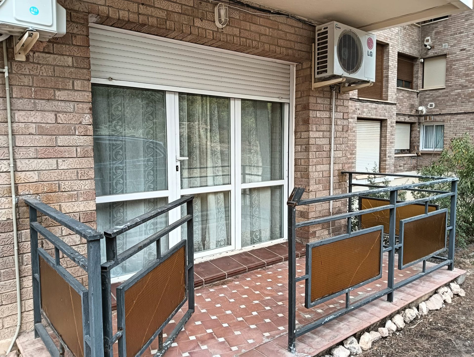 Balcony of Apartment for sale in Albalate de Zorita  with Air Conditioner, Heating and Terrace