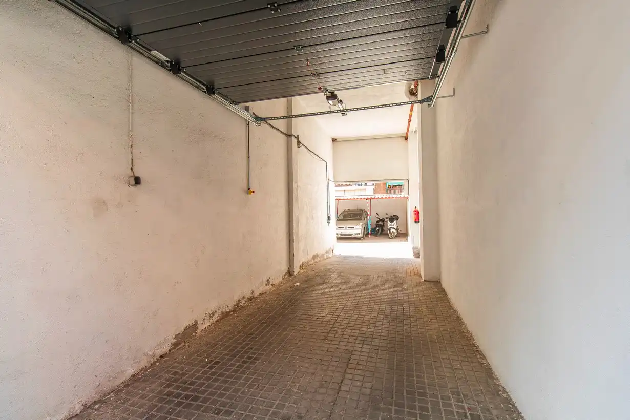 Parking de Piso de alquiler en Madrid con Aire acondicionado, Calefacción y Terraza