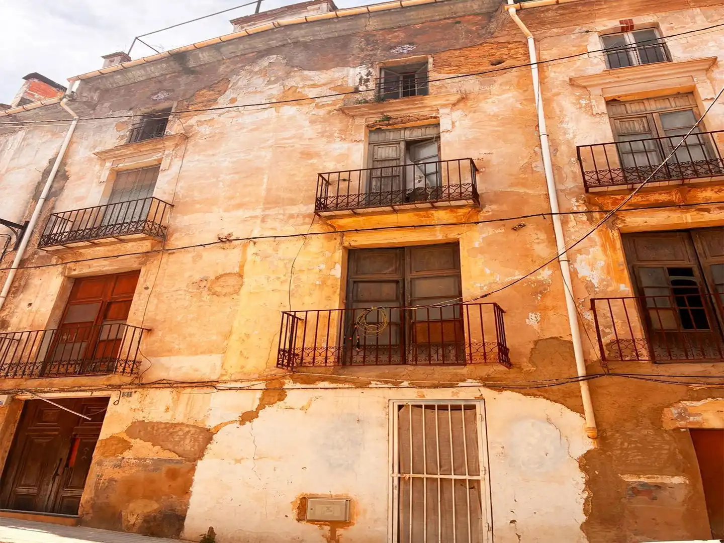 Vista exterior de Piso en venta en Ontinyent con Trastero