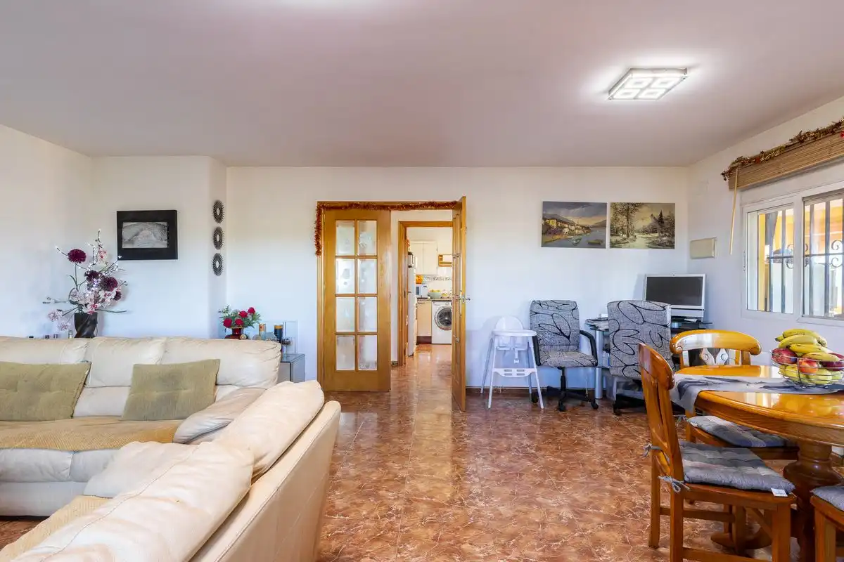 Villa mit Terrasse zum Verkauf in Poligono 17, Parcela, imagen 8