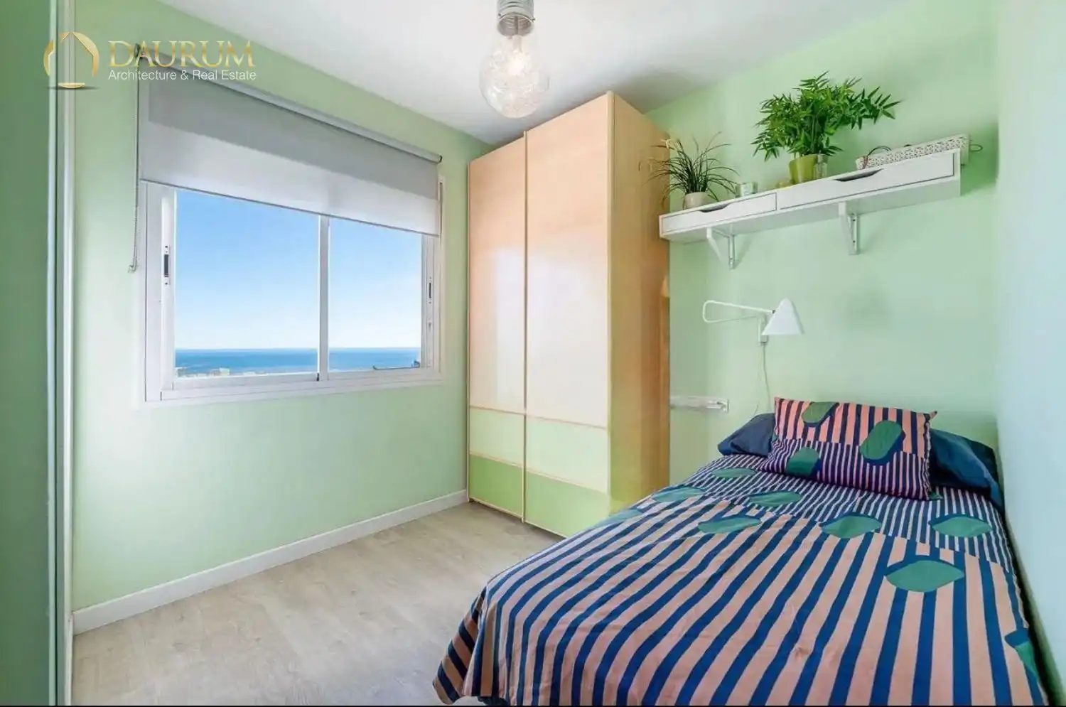 Bedroom of Attic for sale in Benalmádena  with Air Conditioner, Terrace and Storage room