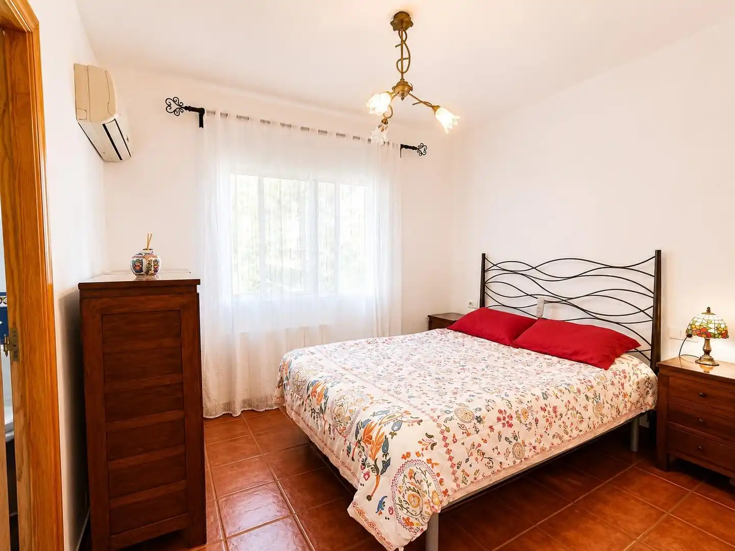 Dormitori de Casa o xalet en venda en Oropesa del Mar / Orpesa amb Aire condicionat, Calefacció i Jardí privat