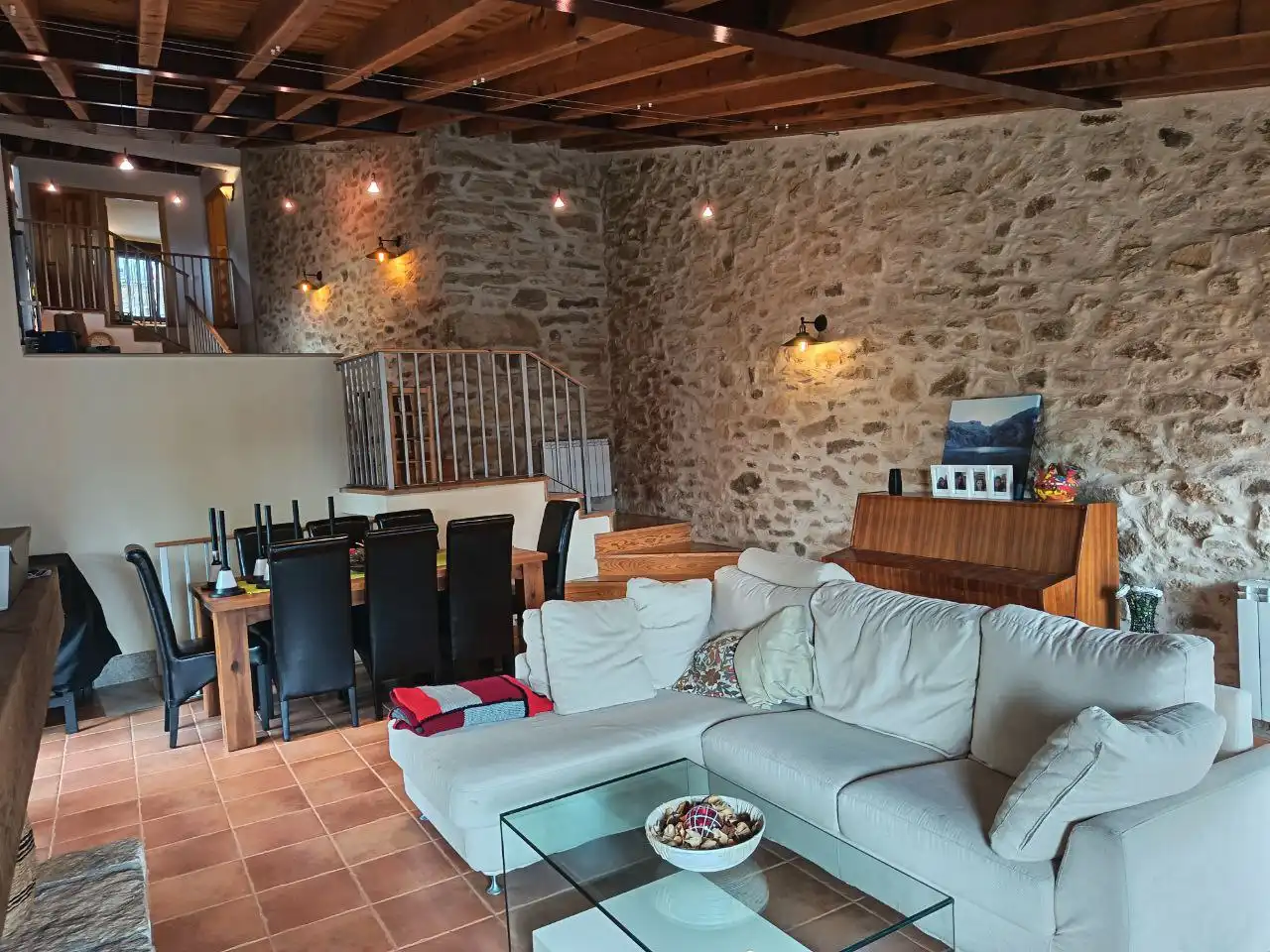 Sala d'estar de Casa o xalet en venda en Solana de Ávila amb Calefacció i Moblat