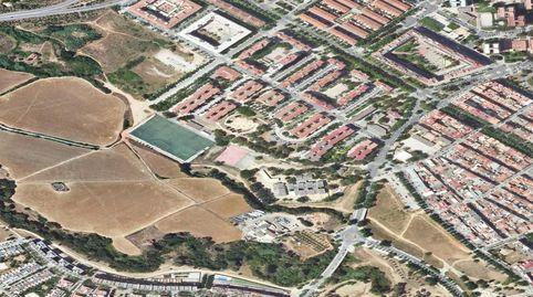 Foto 3 de Piso en venta en Plaza Llivia, La Roureda, Sabadell