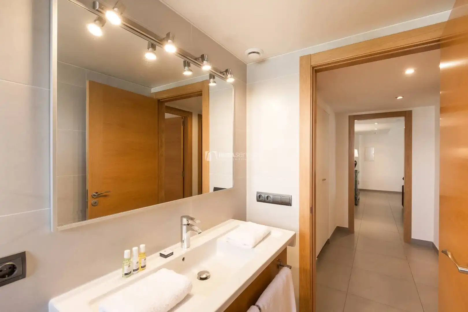 Flat for rent in Marina Botafoc - Platja de Talamanca