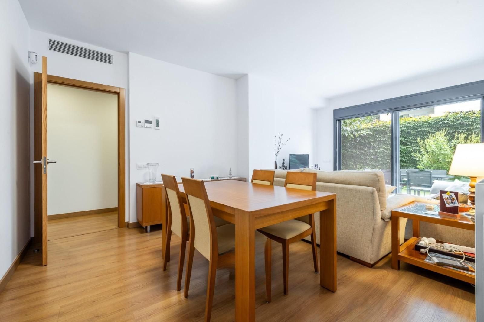 Dining room of Planta baja to rent in Sant Cugat del Vallès  with Private garden and Storage room