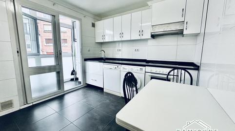 Foto 2 de Piso en venta en Travesia Arbolantxa, Otxarkoaga, Bilbao