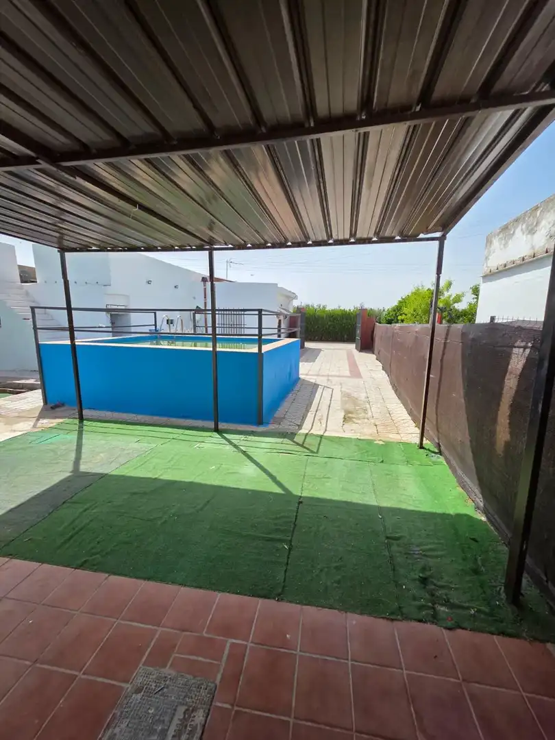 Schwimmbecken von Residential zum Verkauf in Chirivel