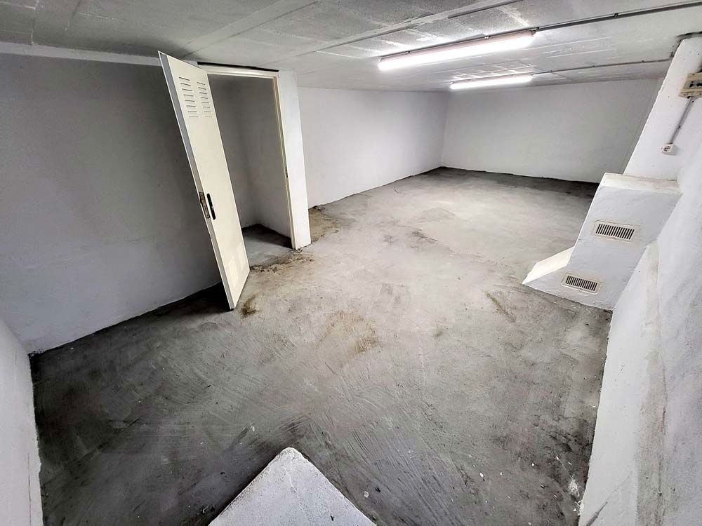 Box room to rent in Vigo 