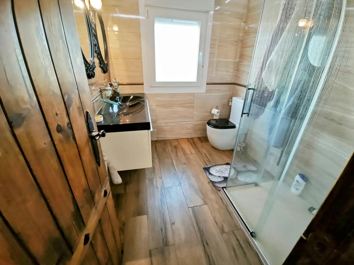 Bathroom of Detached homes for sale in Móstoles  with Air Conditioner, Heating and Private garden